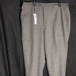 NWT Stafford Men’s Grey Plaid Suit Pants 40/34